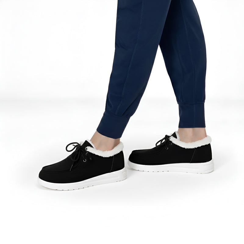 Perry Slippers - Black