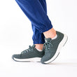 Cargar imagen en el visor de la galería, Stride Cushion Shoes - Dark Grey - ComfortWear
